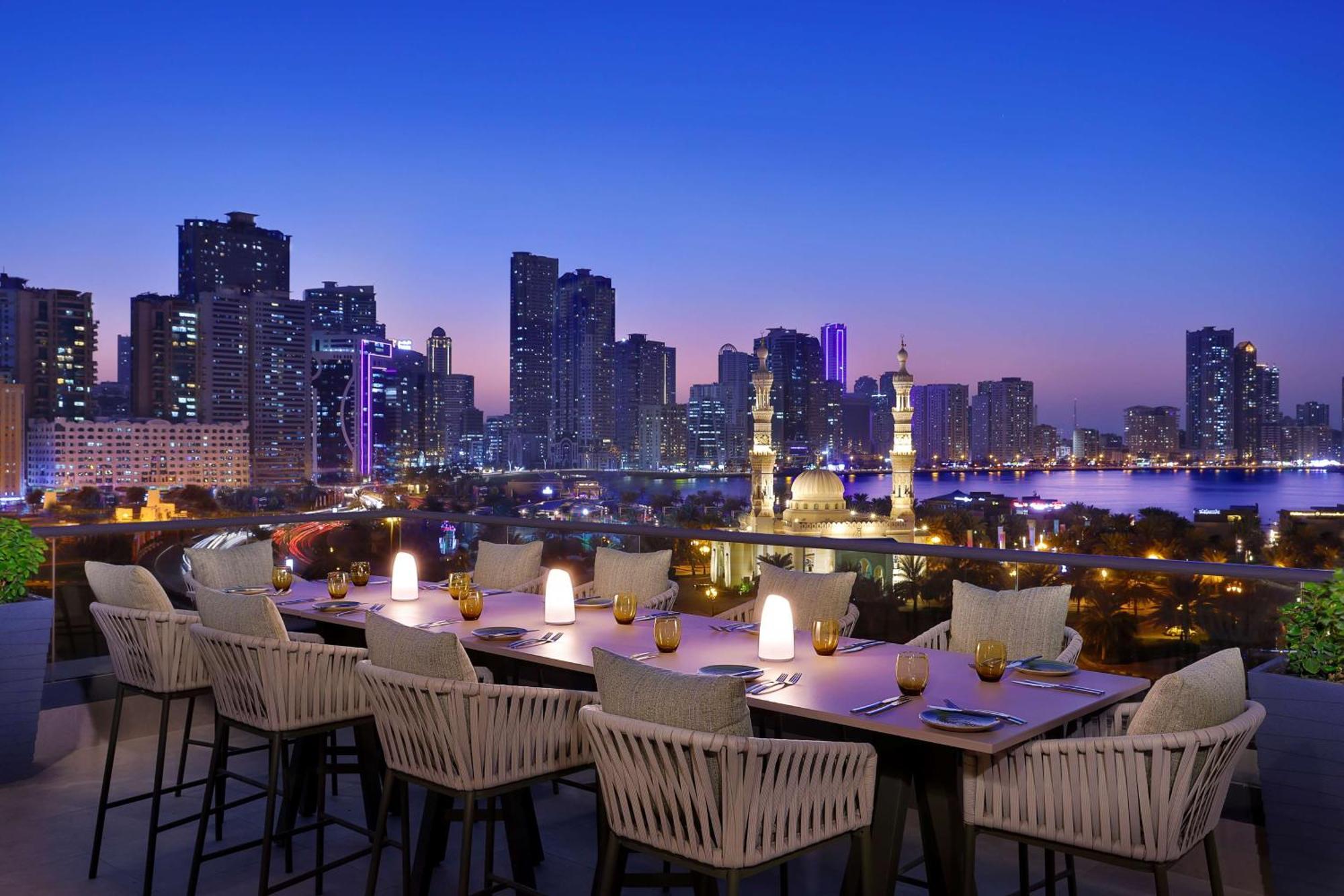 Doubletree By Hilton Sharjah Waterfront Hotel And Residences Exterior photo